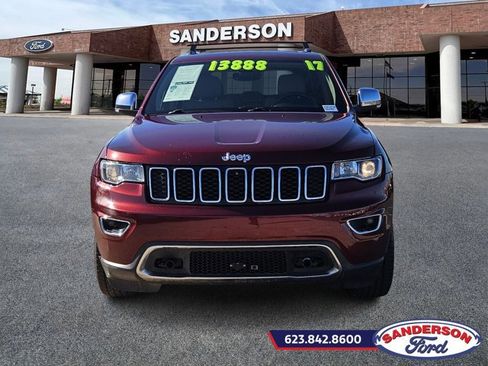 Used 2017 Jeep Grand Cherokee Limited w/ Trailer Tow Group IV image 8