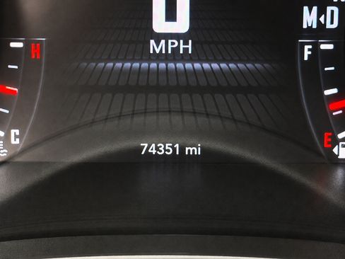 Used 2022 Dodge Challenger R/T RWD image 25