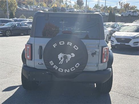 Used 2022 Ford Bronco Big Bend image 6