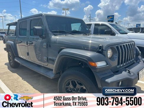 Used 2020 Jeep Gladiator Sport w/ Quick Order Package 24S image 1