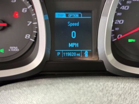 Used 2015 Chevrolet Equinox LS FWD image 21
