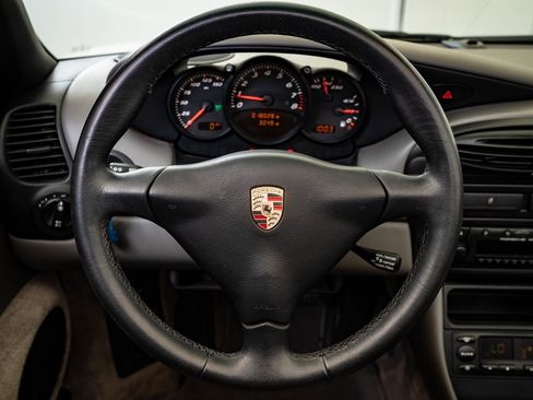 Used 2002 Porsche Boxster image 31