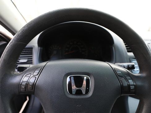 Used 2005 Honda Accord EX image 19