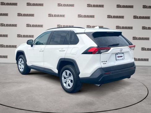 Used 2020 Toyota RAV4 LE w/ Carpet Mat Package AWD/4WD image 3