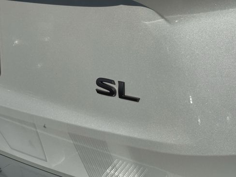 Used 2024 Nissan Rogue SL w/ SL Premium Package image 45