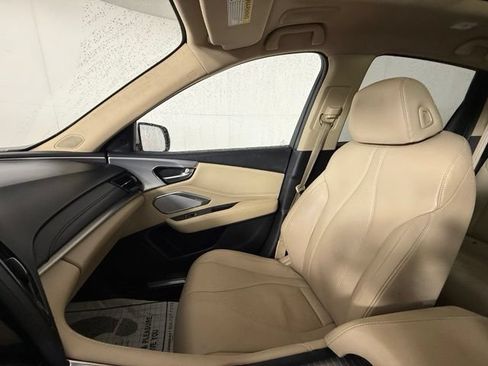 Used 2019 Acura RDX FWD w/ Technology Package image 18