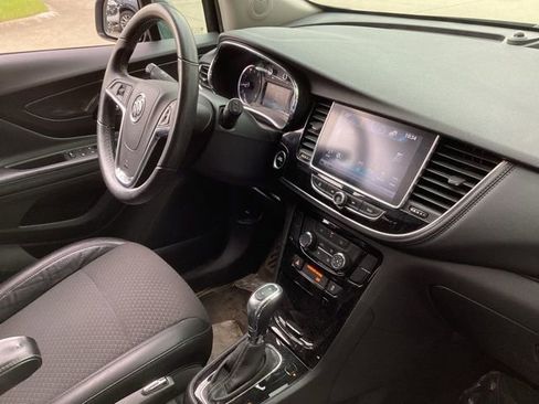 Used 2017 Buick Encore Preferred image 18