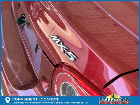 Used 2015 MAZDA MX-5 Miata Grand Touring w/ Premium Package RWD image 9