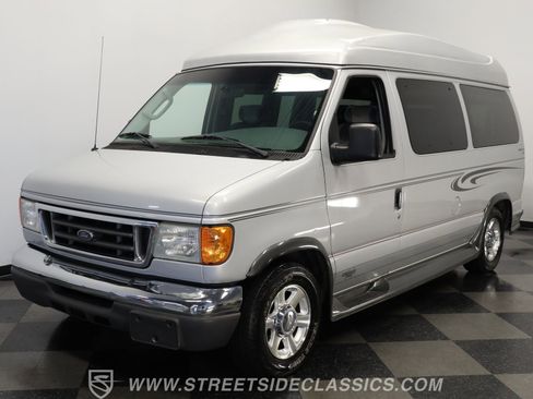 Used 2006 Ford E-150 and Econoline 150 image 17