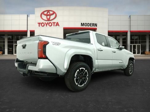 New 2025 Toyota Tacoma TRD Sport image 21