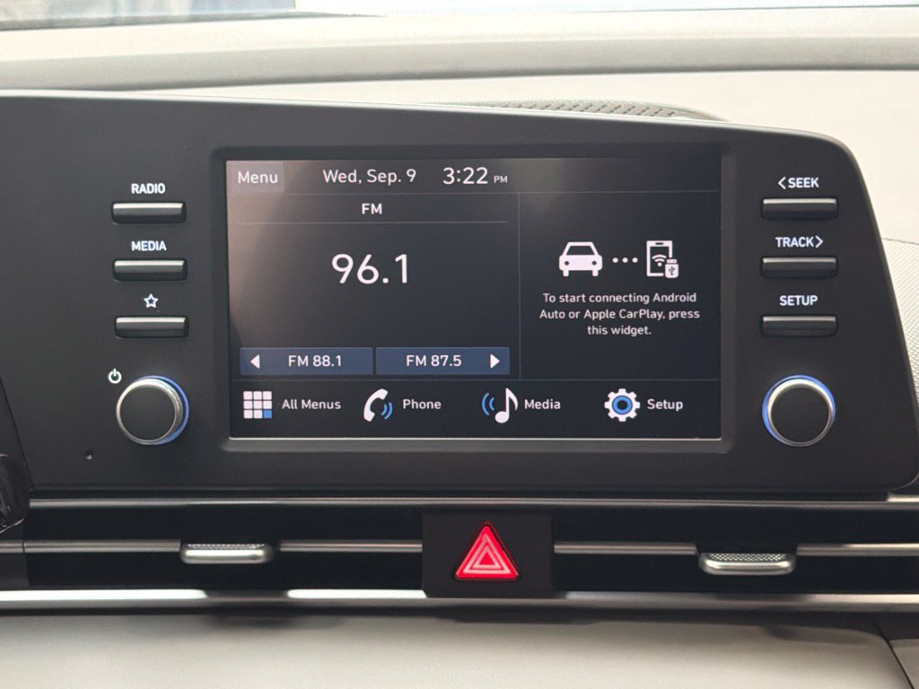 New 2026 Hyundai Elantra SE FWD image 16