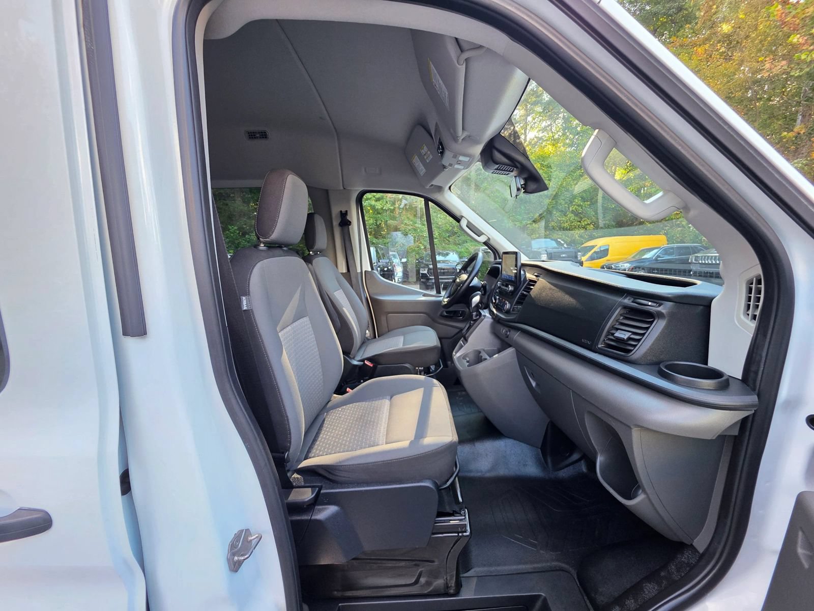 Used 2021 Ford Transit 350 XLT RWD image 26