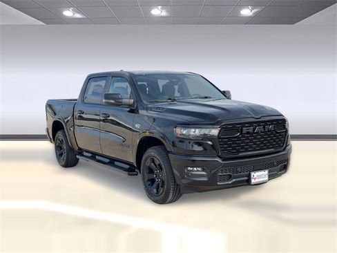 New 2026 RAM 1500 4x4 Crew Cab image 7