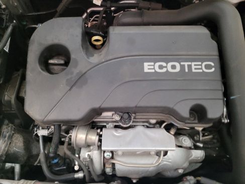 Used 2021 Chevrolet Equinox LS w/ LS Convenience Package image 30