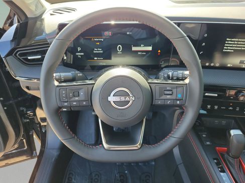 New 2026 Nissan Kicks SR image 23