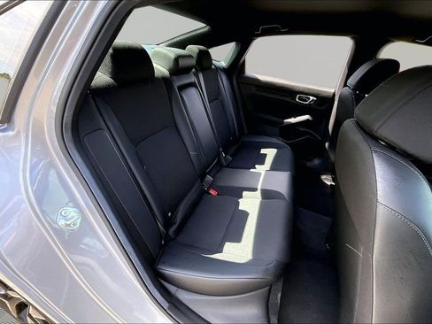 Used 2025 Honda Civic Sport image 17