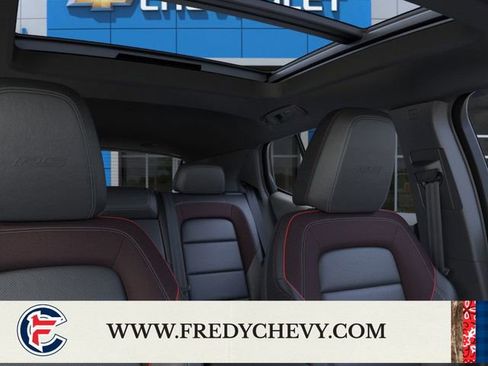 New 2026 Chevrolet Equinox EV RS image 24