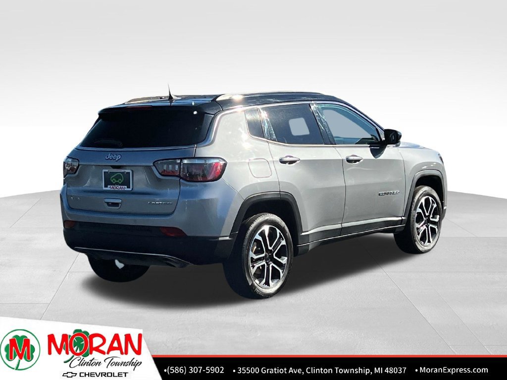 Used 2023 Jeep Compass Limited AWD/4WD image 5