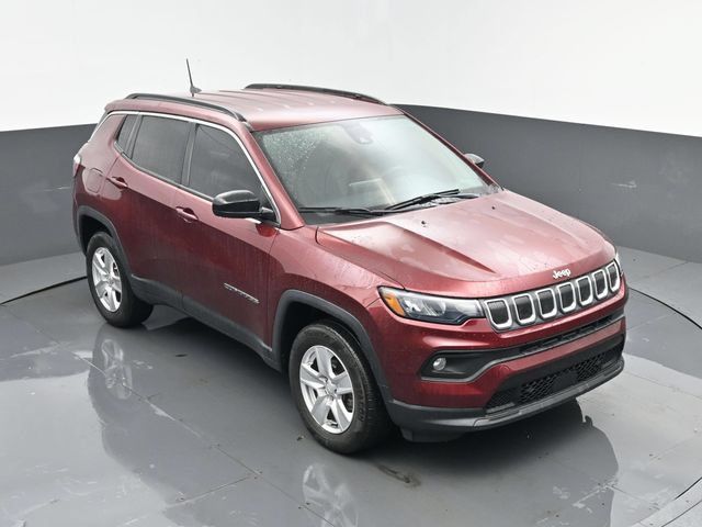 Used 2022 Jeep Compass Latitude AWD/4WD image 18