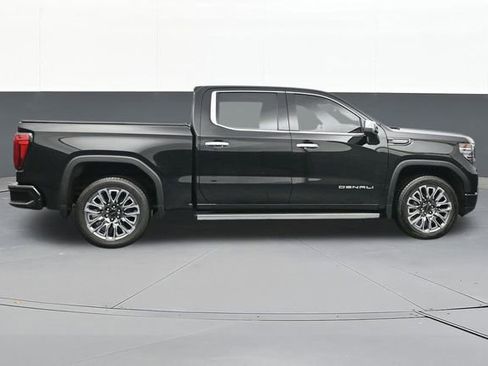 Used 2023 GMC Sierra 1500 Denali Ultimate image 18