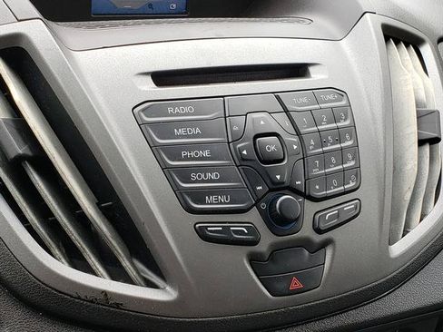 Used 2018 Ford Transit 150 XL RWD image 21