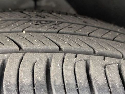 Used 2025 Honda HR-V Sport image 9