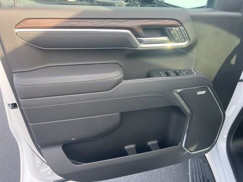 New 2026 GMC Sierra 1500 SLT w/ SLT Premium Plus Package image 14