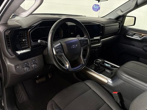 Used 2024 Chevrolet Silverado 1500 RST AWD/4WD image 20