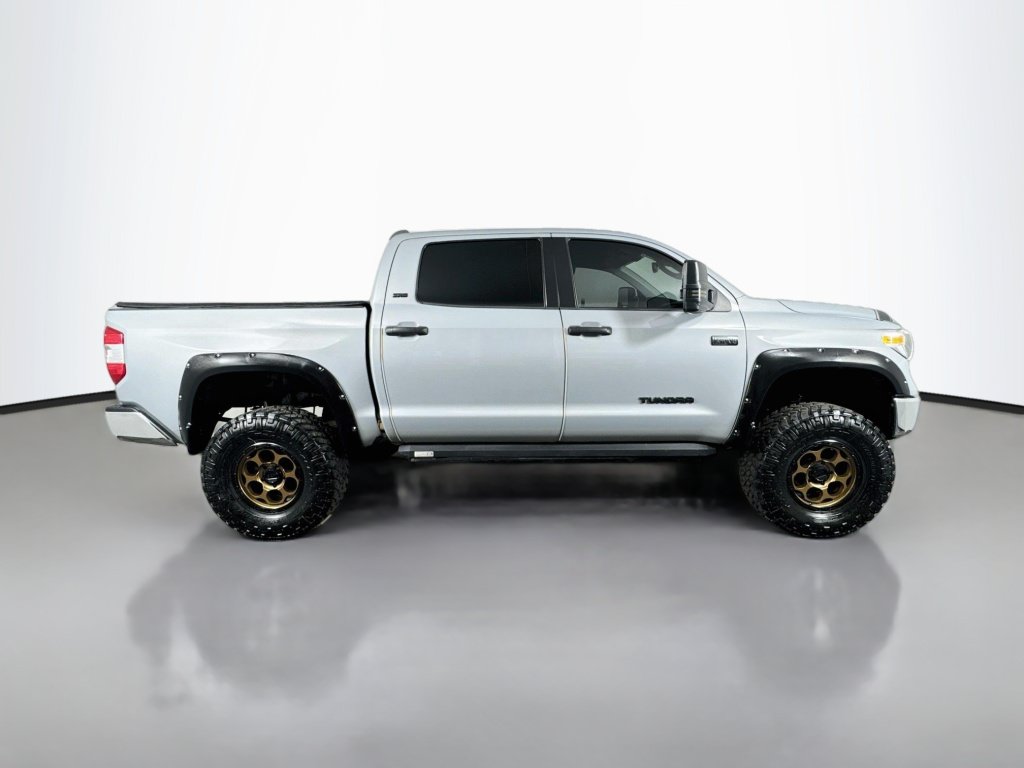 Used 2021 Toyota Tundra SR5 w/ SR5 Leather Package AWD/4WD image 6