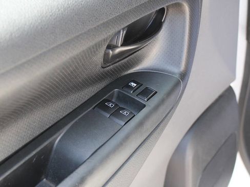 Used 2018 Nissan NV200 S w/ Back Door Glass Package image 10