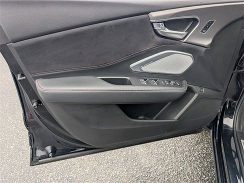 Used 2023 Acura RDX A-Spec image 9
