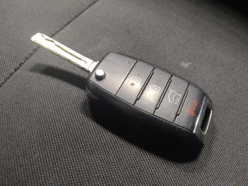 Used 2016 Kia Soul w/ Convenience Package FWD image 32