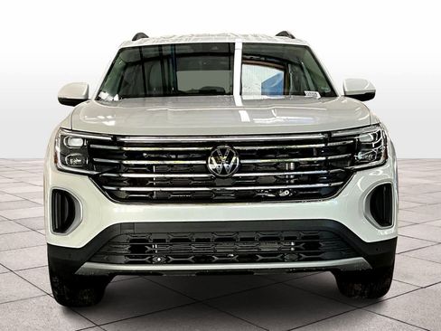New 2026 Volkswagen Atlas SE image 5