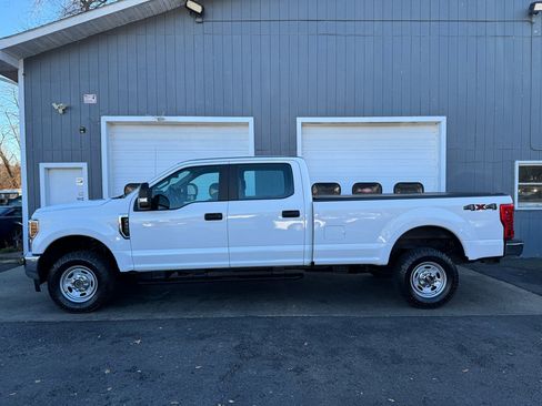 Used 2019 Ford F350 XL w/ Power Equipment Group image 7