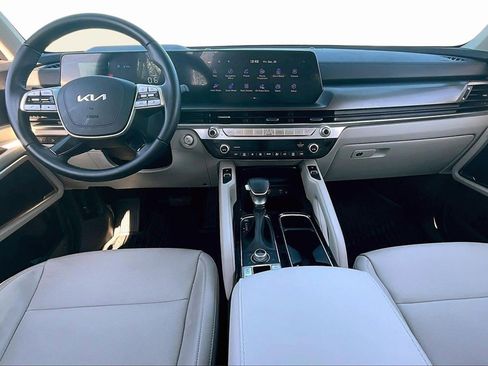 Certified 2024 Kia Telluride S w/ S Sunroof Package image 15