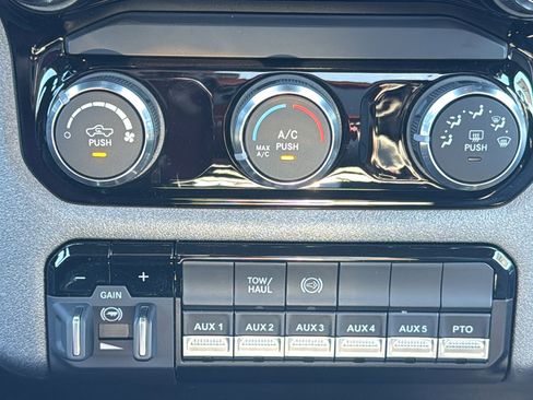 New 2026 RAM 3500 Tradesman image 21