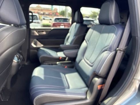 Certified 2026 INFINITI QX80 4WD w/ Sport Exterior Package image 24