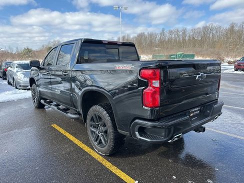Used 2024 Chevrolet Silverado 1500 LT Trail Boss w/ Convenience Package II image 7