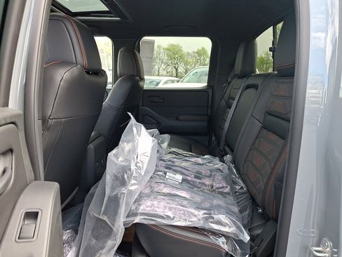 New 2026 Nissan Frontier PRO-4X AWD/4WD image 5