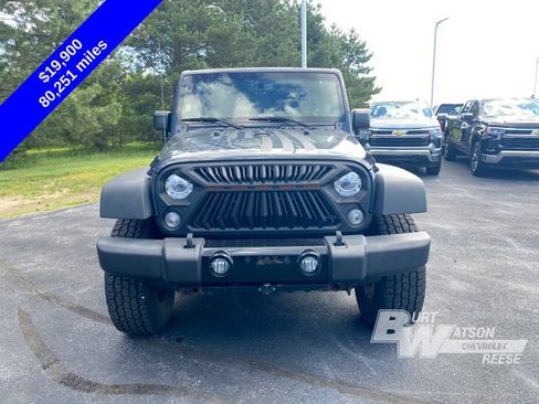Used 2017 Jeep Wrangler Unlimited Sport AWD/4WD image 13