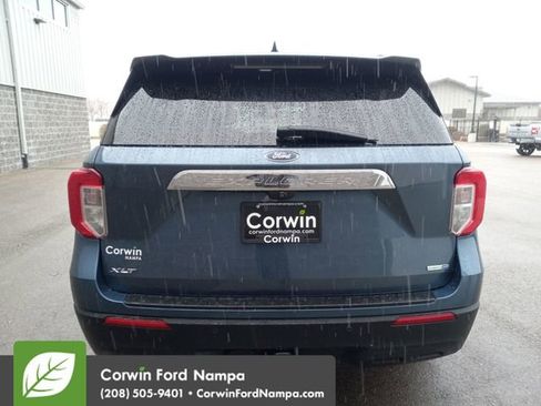 Used 2020 Ford Explorer XLT w/ Class III Trailer Tow Package image 4