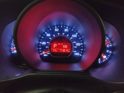 Used 2019 Kia Soul + image 23