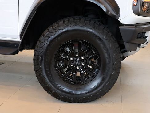 Used 2023 Ford Bronco Raptor AWD/4WD image 10