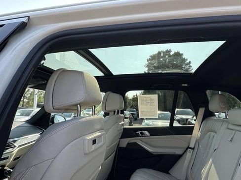 Used 2023 BMW X5 xDrive40i AWD/4WD image 24