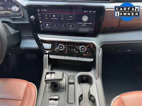 Used 2024 GMC Sierra 1500 Denali Ultimate AWD/4WD image 17