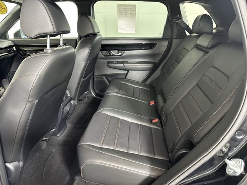 Used 2025 Honda CR-V Sport Touring image 7