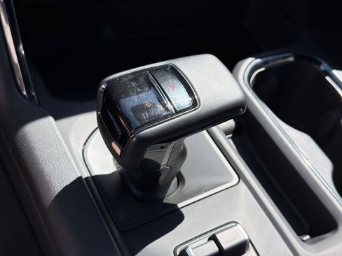 Used 2025 GMC Sierra 1500 AT4 AWD/4WD image 15