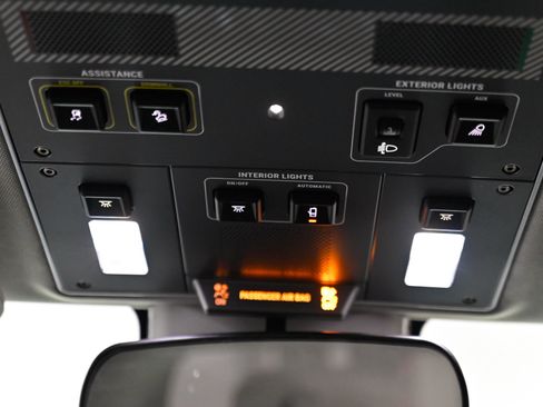 Used 2024 INEOS Grenadier Station Wagon AWD/4WD image 15