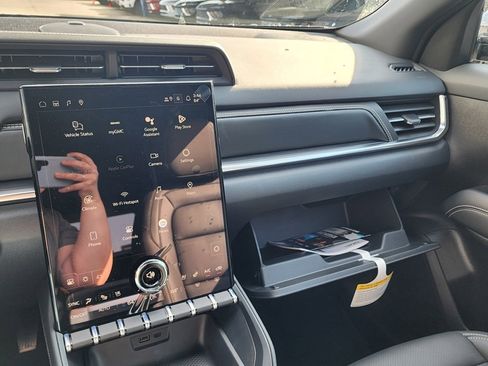 New 2026 GMC Terrain Elevation w/ Elevation Premium Package image 35