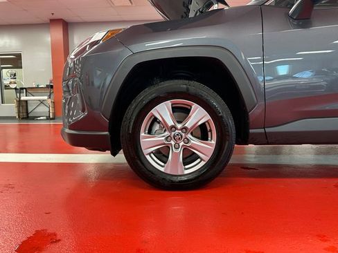 Used 2025 Toyota RAV4 XLE w/ Convenience Package image 27